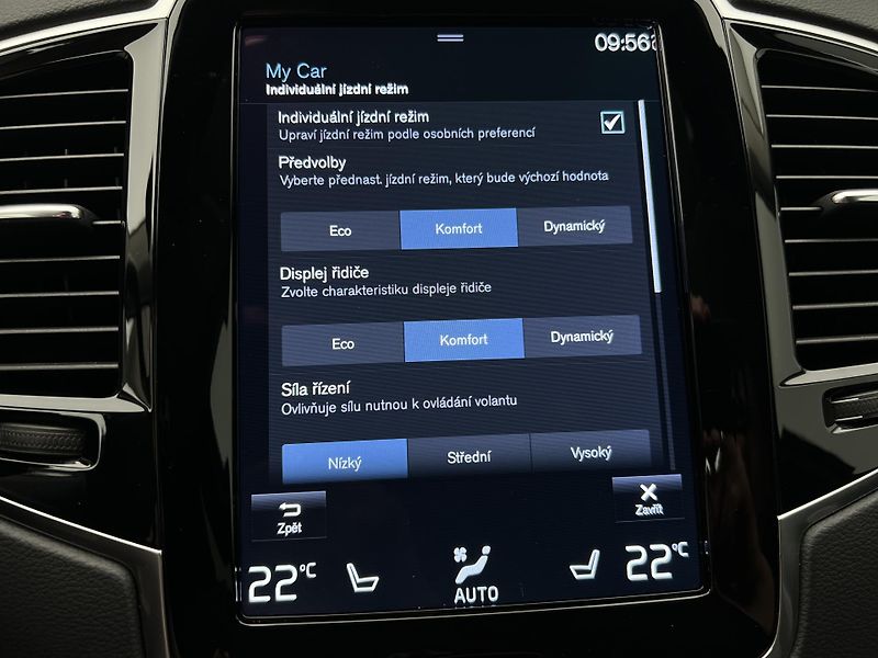 Volvo XC90 B5 AWD INSCRIPTION AUT 1. maj. - fotka 37 z 47