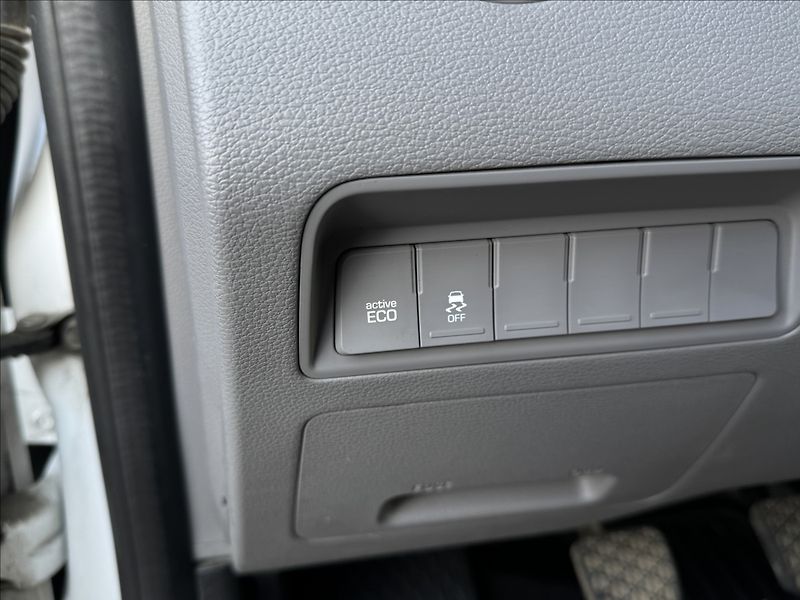 Hyundai H 350 2,5 DPH VÝHŘEV LONG ČR TAŽNÉ - fotka 15 z 36