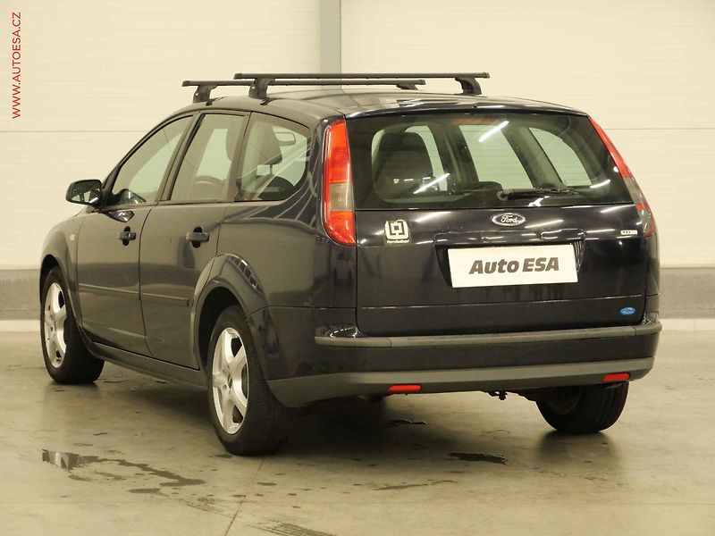 Ford Focus (2007) 1.8TDCi, AC, STK7/28 - fotka 6 z 17