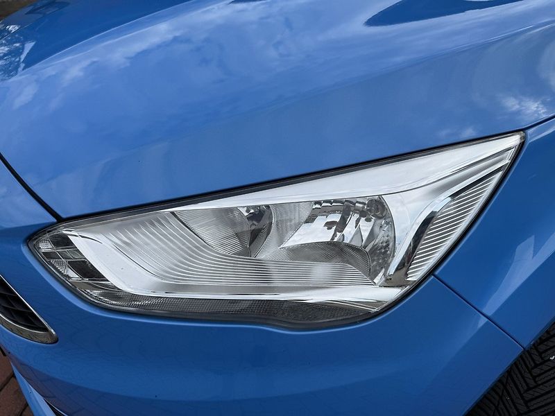 Ford Grand C-MAX (2018) 1.6Ti-VCT Digi Klima Tempomat - fotka 36 z 49