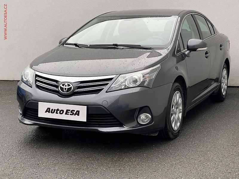 Toyota Avensis (2012) 1.8 VVT-i, +kola - fotka 3 z 19