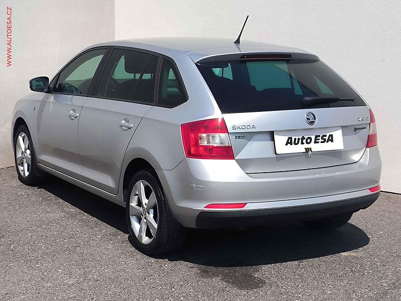 Škoda Rapid (2013) 1.2 TSI, 2.maj,ČR, servis - fotka 6 z 16