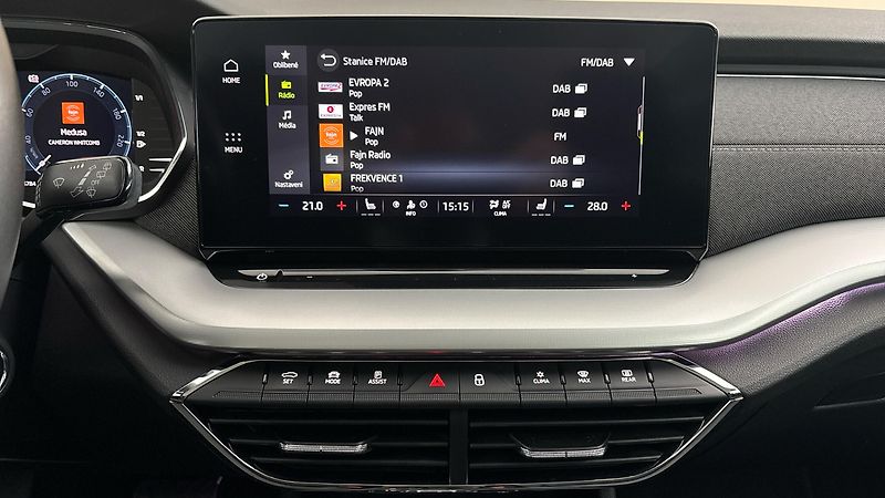 Škoda Octavia 2.0 TDI DSG Style Combi - fotka 11 z 25