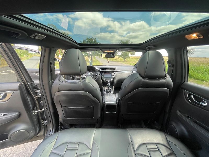Nissan Qashqai (2017) 1.6DIG-T, Panor, navi - fotka 4 z 20