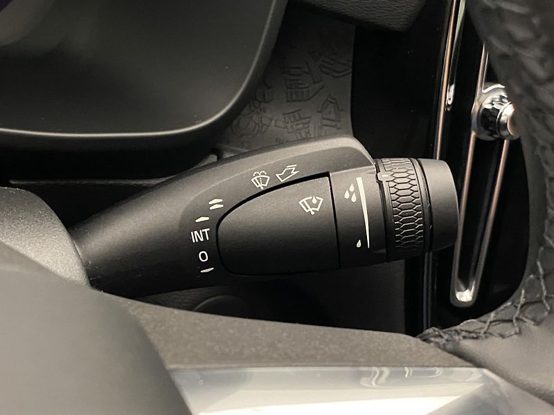 Volvo EC40 TWIN AWD BLACK EDITION ULTRA - fotka 23 z 68
