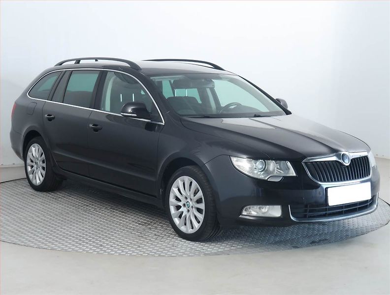 Škoda Superb (2013) Ambition 2.0 TDI, Automat - fotografie inzerátu