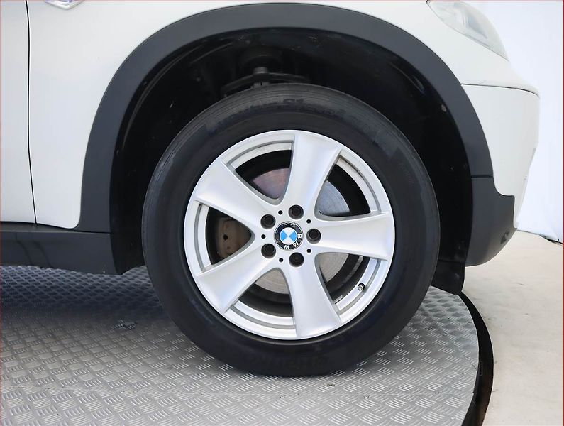 BMW X5 (2013) xDrive30d, 4X4, Automat - fotka 15 z 20