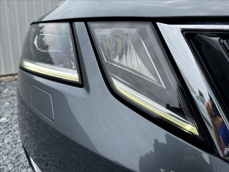 Škoda Octavia 1,5 TSI STYLE DPH 1maj původČR - fotka 8 z 50