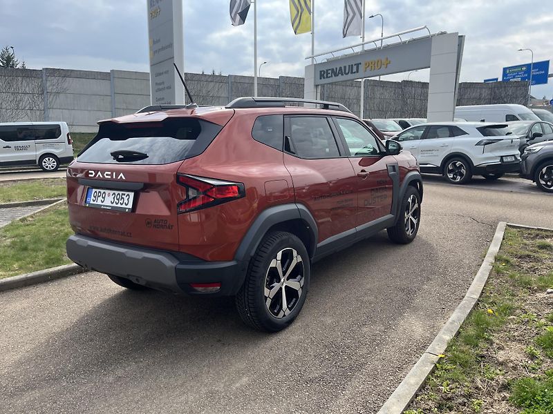 Dacia Duster (2025) Journey Full Hybrid 140 - fotka 4 z 9