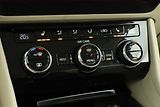 Škoda Superb (2017) Style 2.0 TSI, Automat, Kůže - náhled 17