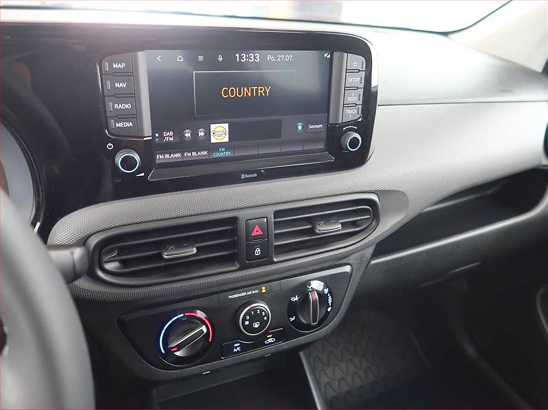 Hyundai i10 (2024) Comfort 1.0, ČR,1.maj - fotka 12 z 19