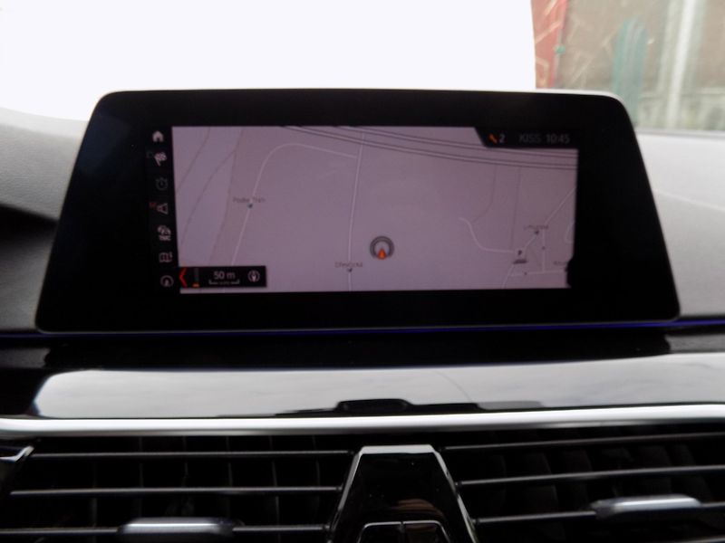 BMW Řada 5 (2019) 530d/Sport-Line/Full-Led/ - fotka 30 z 35