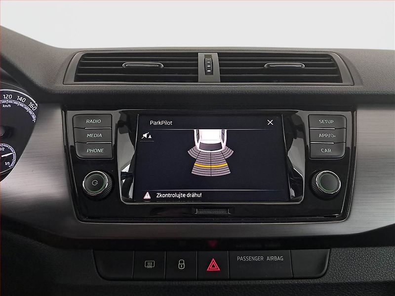Škoda Fabia (2019) Style 1.0 TSI, ČR,1.maj - fotka 13 z 17
