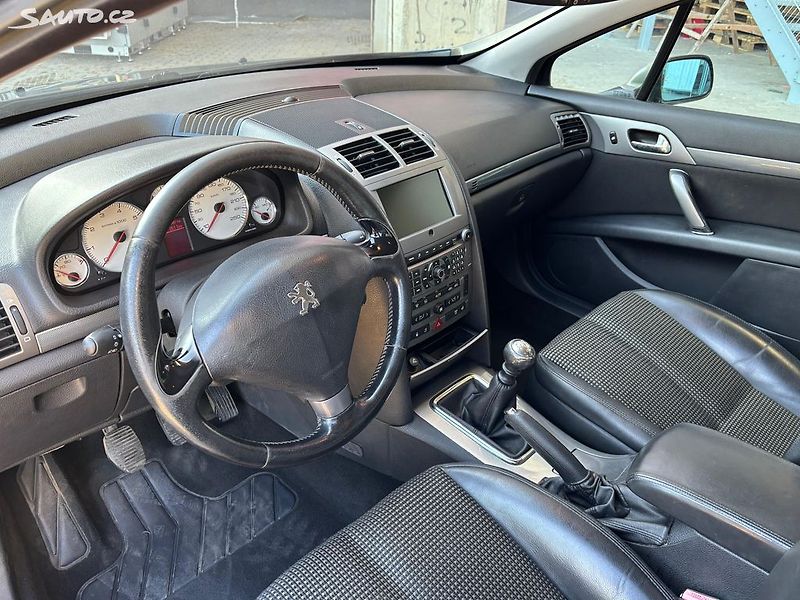 Peugeot 407 (2003) 2.2i, 116kw Původ ČR - fotka 13 z 19