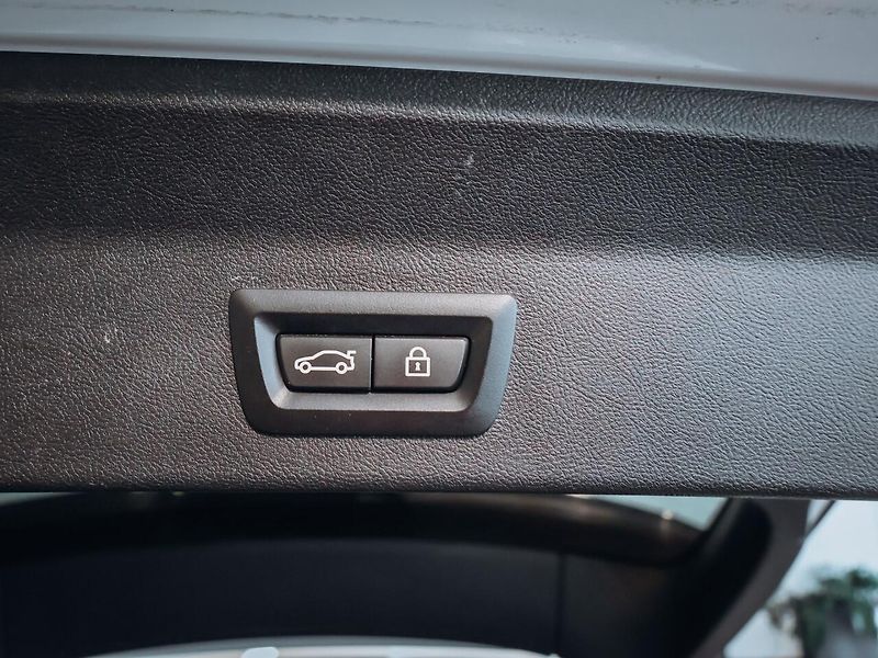 BMW X3 30d xDrive Mpaket - fotka 7 z 29