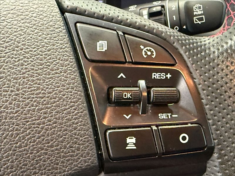 Hyundai Tucson 1,6 T-GDI N LINE STYLE PREMIUM - fotka 12 z 23