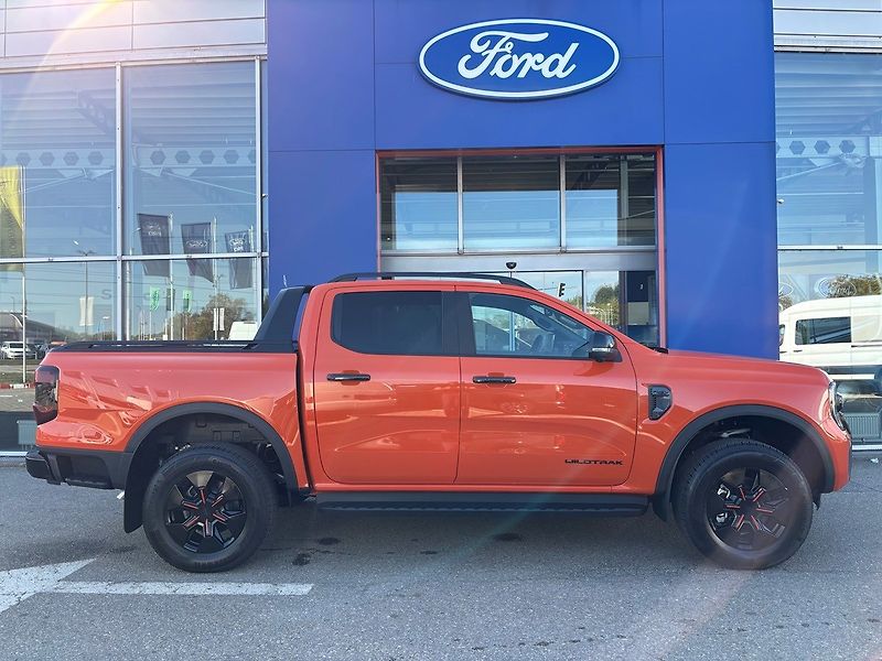 Ford Ranger (2026) Wildtrak, Dvojkabina, 2.3 EcoB - fotka 2 z 33