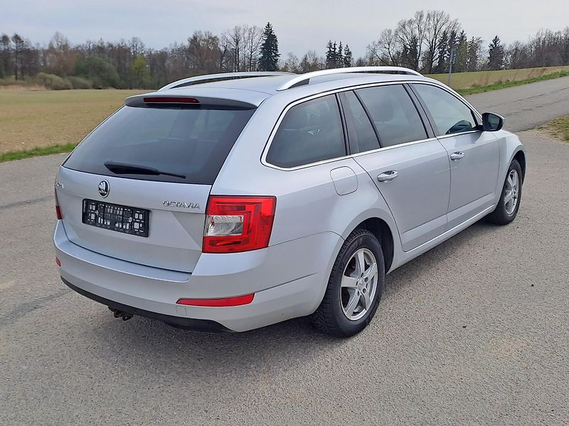 Škoda Octavia (2014) 1.6 TDi DSG PĚKNÝ STAV - fotka 5 z 33