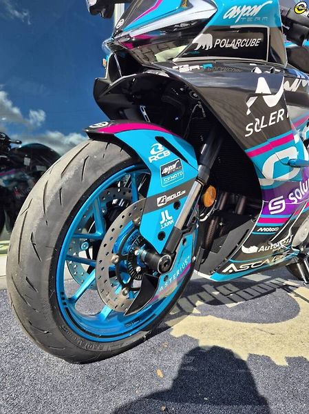 CFMOTO (2026) 675 SR-R GP edition - fotka 11 z 20