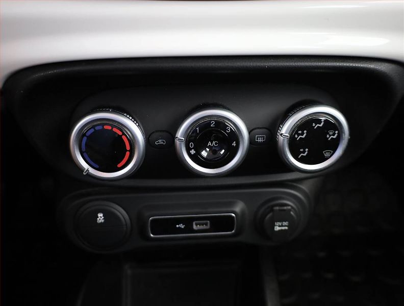 Fiat 500L (2019) 1.4 16V, Serv.kniha, Tempomat - fotka 12 z 18