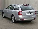 Škoda Octavia (2012) 1.6 TDi, ČR, Elegance - náhled 6