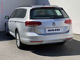 Volkswagen Passat (2018) 2.0 TDi, Comfortline, DSG - náhled 6