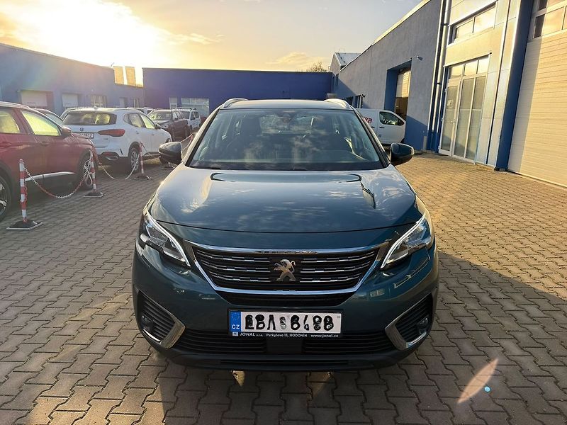 Peugeot 5008 ACTIVE 1.2PT 130 MAN6 7míst - fotka 10 z 11