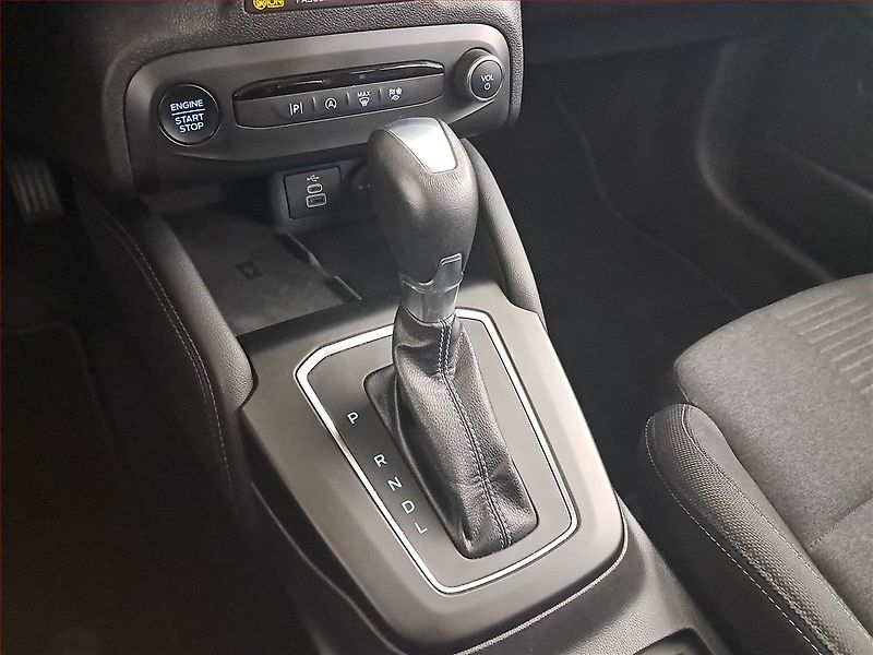 Ford Focus (2024) 1.0 MHEV - fotka 13 z 17