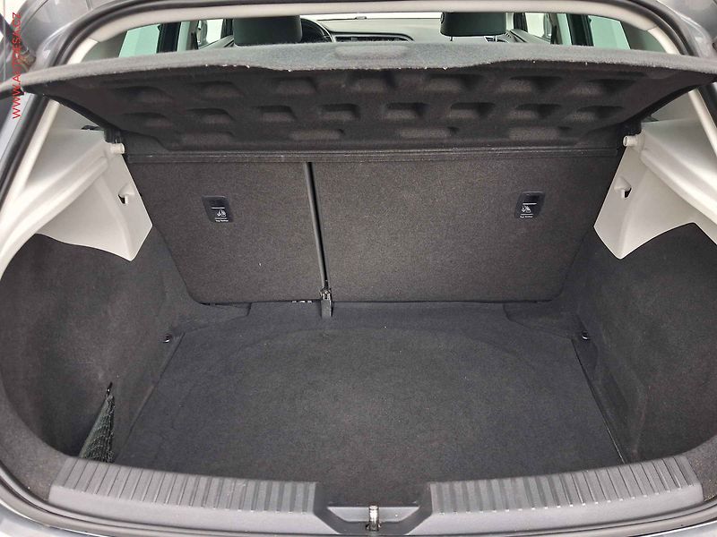 Seat Leon (2017) 1.4 TSi, Xcellence, +ALU - fotka 7 z 19
