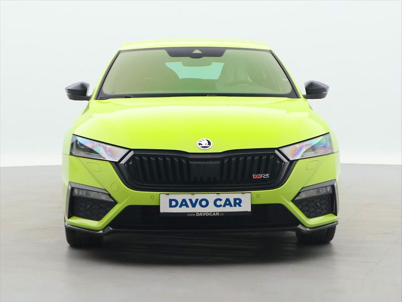Škoda Octavia 2,0 TSI 180kW DSG RS CZ DPH - fotka 2 z 41