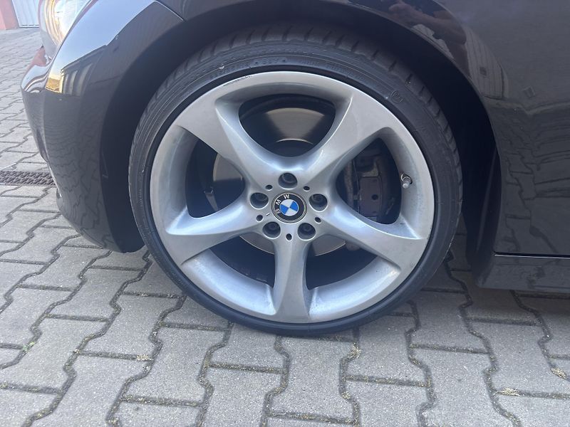 BMW Řada 3 (2008) - fotka 6 z 27