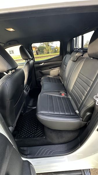 Mercedes-Benz Třídy X (2019) X350 CDI - fotka 17 z 19