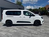 Opel Combo (2021) 1,2i 81 KW 7Míst L2 - náhled 3
