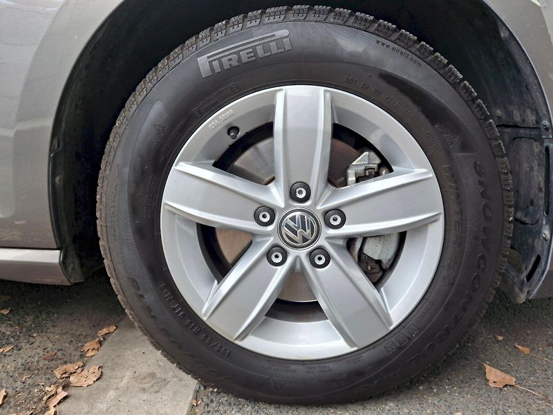 Volkswagen Golf (2017) Comfort 1,4TSi 92kW - fotka 32 z 32