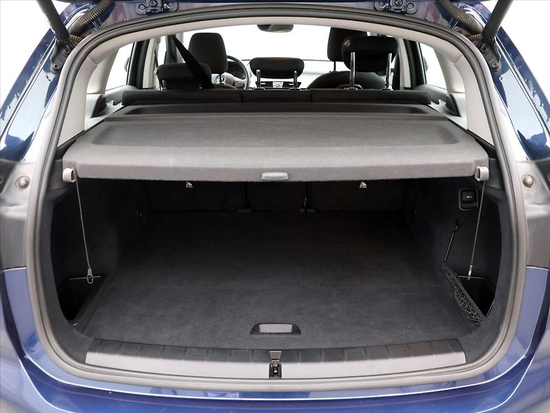 BMW X1 1,5 18i sDrive Advantage - fotka 10 z 32