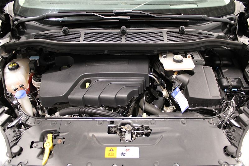 Ford Galaxy 2,0 TDCi 110kW Titanium 7 míst - fotka 7 z 38