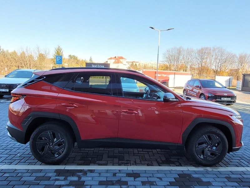 Hyundai Tucson (2026)  1,6 TGDI MT GO CZECH - fotka 9 z 26