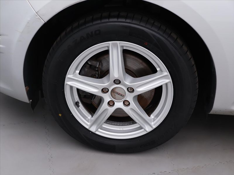 Ford Mondeo 1.6 TDCi 85kW Aut.Klima Navi - fotka 21 z 28