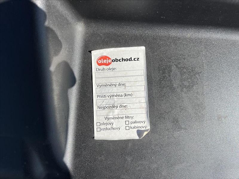 Ford Mondeo 1,6 i KLIMA ROZVODY SERVIS - fotka 29 z 34