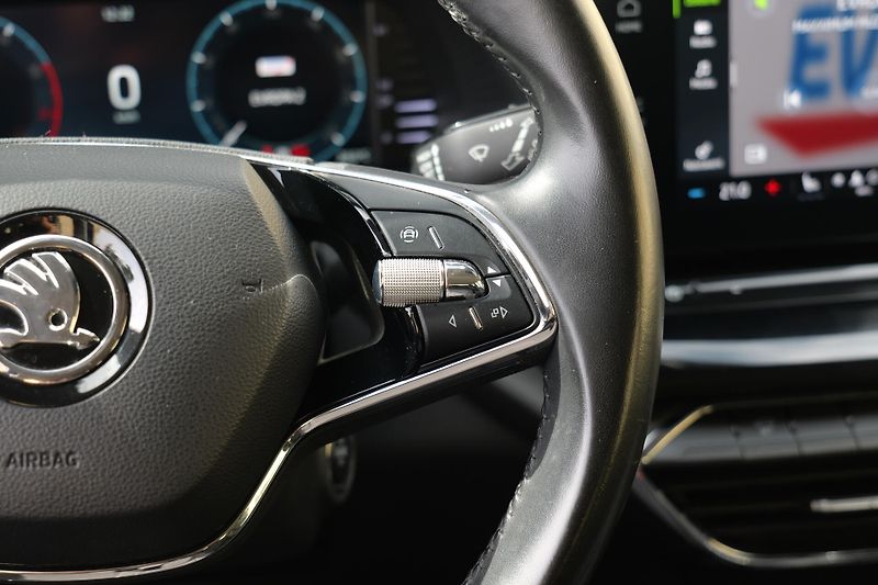 Škoda Octavia 1.5TSI Kam Ad.Temp. KESSY Taž - fotka 24 z 43