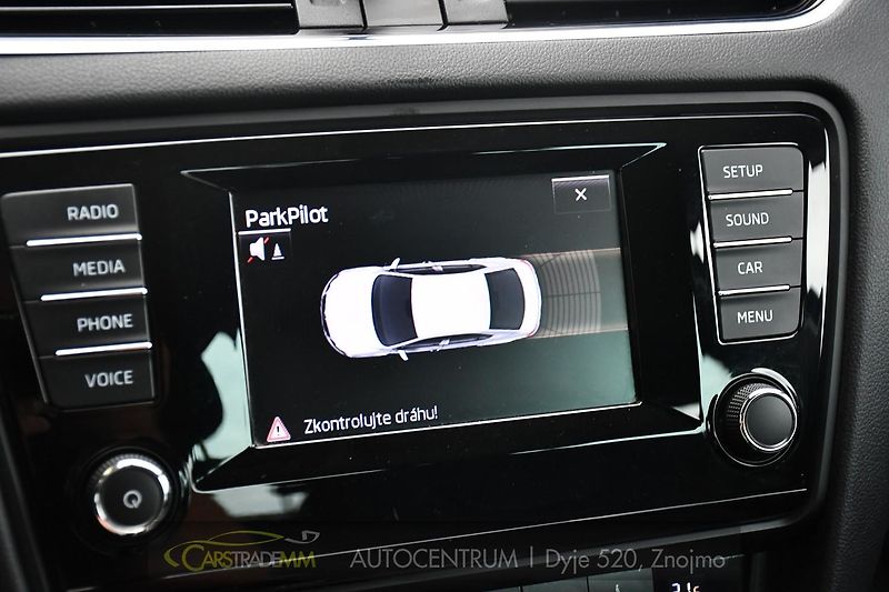 Škoda Octavia 2.0TDi PDC KESSY  - fotka 26 z 38