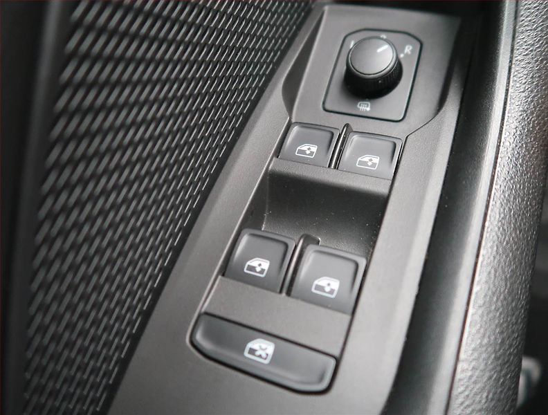 Škoda Octavia (2022) Ambition 2.0 TDI, ČR,1.maj - fotka 14 z 15