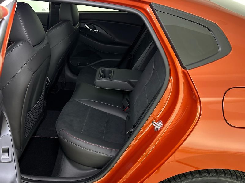 Hyundai i30 (2024) N Line Premium - fotka 8 z 28