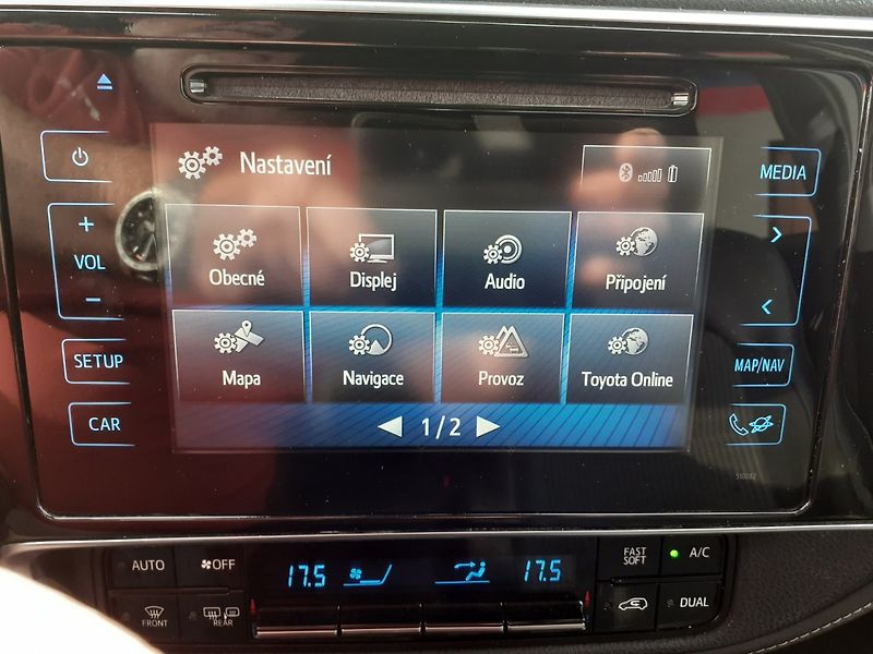 Toyota Auris (2018) 1.6 i Valvematic  AUTOMAT - fotka 16 z 42