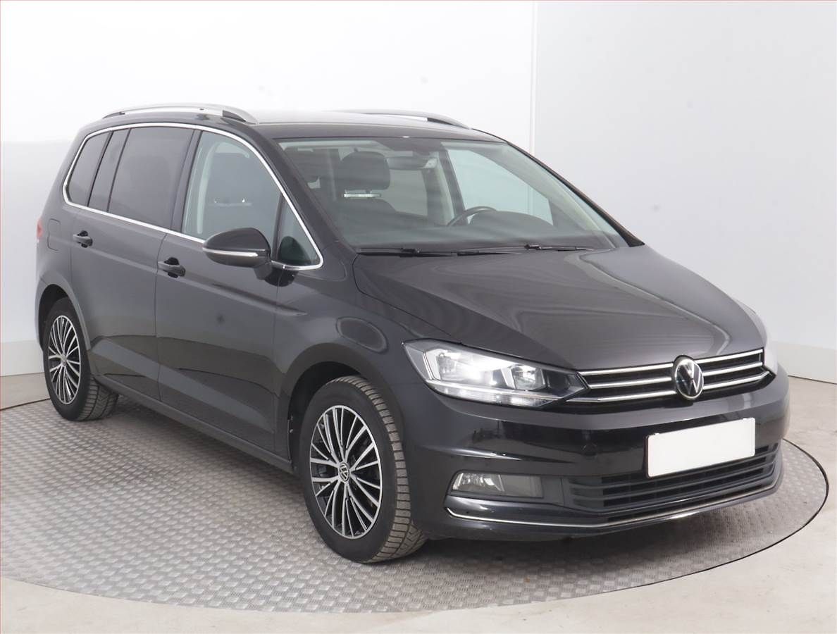 Volkswagen Touran Highline 2.0 TDI