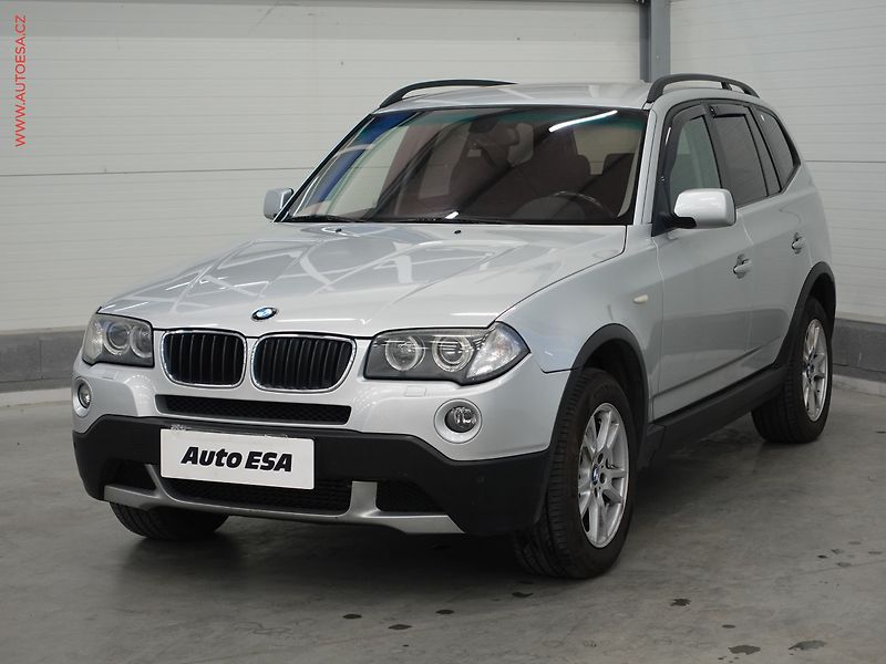 BMW X3 (2008) 2.0d xDrive20d, AT, xenon - fotka 3 z 22