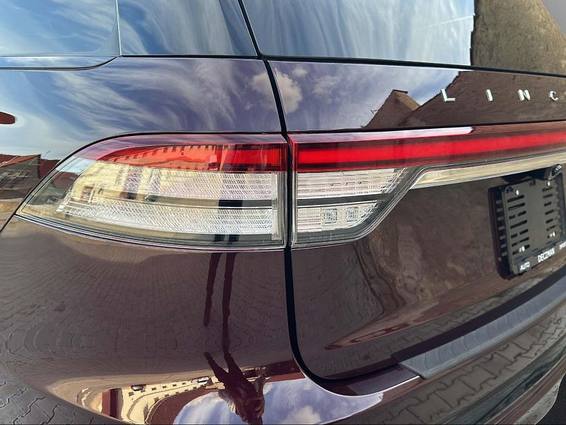 Lincoln Aviator (2024) - fotka 15 z 38