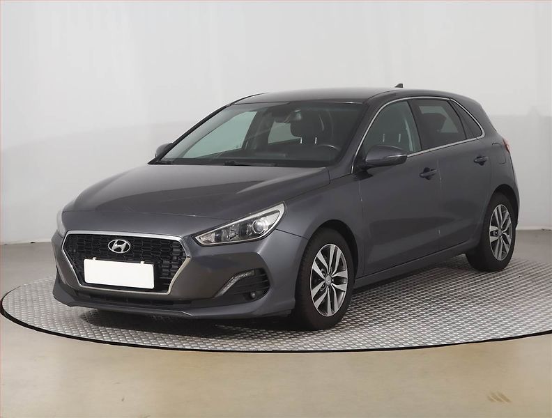 Hyundai i30 (2020) 1.4 T-GDI, Serv.kniha - fotka 2 z 21