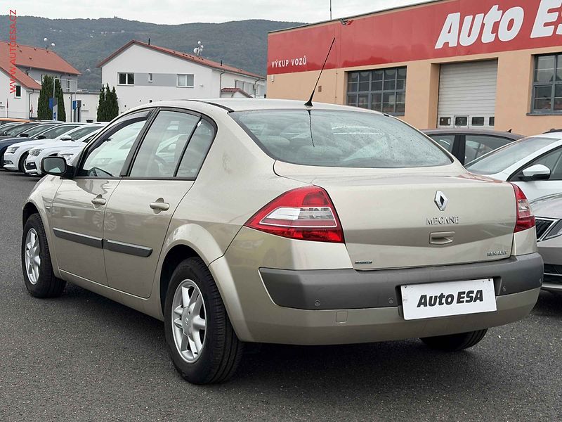 Renault Mégane (2007) 1.6i 16V, ČR - fotka 6 z 14