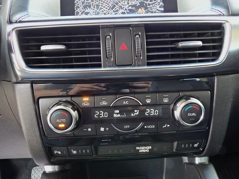 Mazda CX-5 REZERVACE 2.5i 141kW AWD A/T T - fotka 12 z 28
